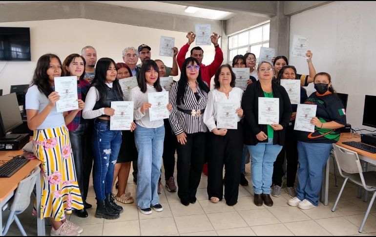 El IDEFT reiteró sus capacitaciones laborales cuentan con el respaldo del secretario de Educación del Estado, Juan Carlos Flores Miramontes. ESPECIAL