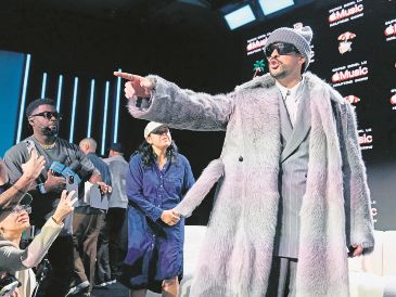 Presentación del show de Bad Bunny, en el Moscone Center de San Francisco. AP