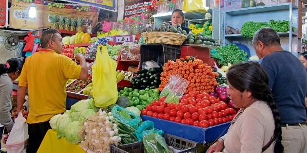 Inflaci&oacute;n: Banxico hace pausa en los recortes a la tasa de inter&eacute;s