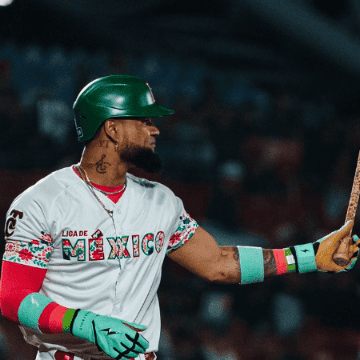 Momentos destacados de México Verde vs República Dominicana en la Semifinal de la Serie del Caribe 2026. X / @clubtomateros