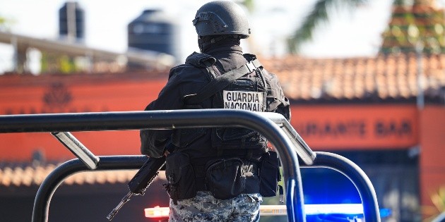 Tequila: Decomisan armamento y equipo t&aacute;ctico tras cateo en una finca