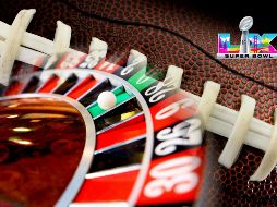 En la NFL no solo mueve pasiones dentro del campo: el Super Bowl LX también genera apuestas sobre el espectáculo, la música y hasta el color del Gatorade del entrenador ganador. ESPECIAL / CANVA