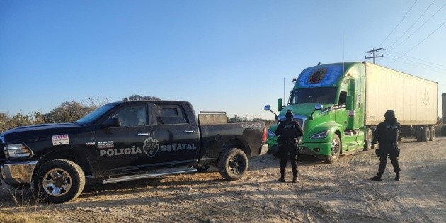 Seguridad en Jalisco: Recuperan tr&aacute;iler robado y rescatan a conductor en Degollado