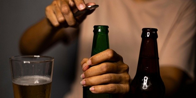 &iquest;Qu&eacute; pasa si tomo alcohol todos los s&aacute;bados?
