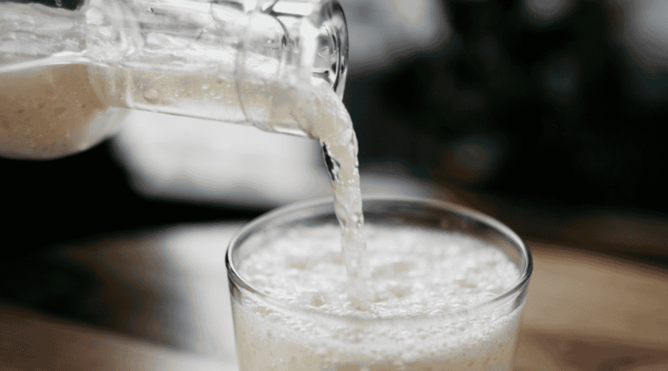 El kéfir tiene múltiples beneficios para la salud. UNSPLASH / B. CHURCH