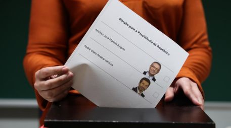 Portugal no celebra una segunda vuelta de unas elecciones presidenciales desde 1986, cuando el socialista Mário Soares derrotó al conservador Diogo Freitas do Amaral. EFE/A. COTRIM