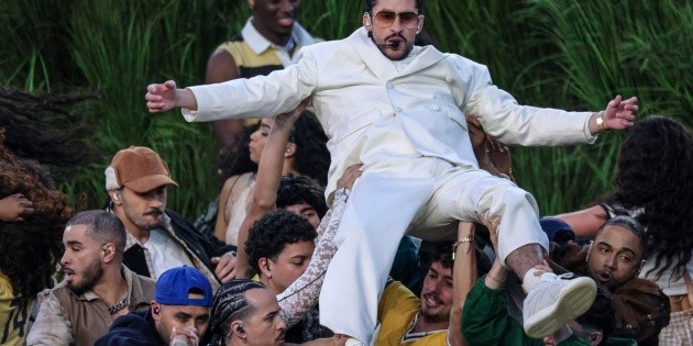 Bad Bunny sacude el Super Bowl con un show de medio tiempo inolvidable