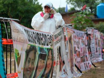 Alejandra Martínez Carrizalez, del colectivo "Por las Voces sin Justicia", de Mazatlán dijo que espera que se cumpla el compromiso de la Fiscalía General de la República de divulgar sobre el número exacto de víctimas. SUN/ ARCHIVO