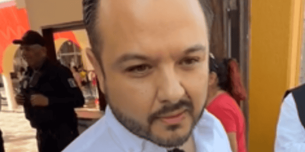 Piden reintegrarse a sus funciones regidor y s&iacute;ndico con licencia en Tequila