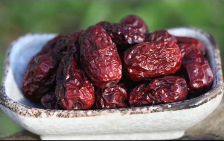 Se trata de los dátiles, originarios de Medio Oriente y el norte de África, que se destacan por su alto contenido de fibra e hidratos de carbono, según un informe del Ministerio de Agricultura, Pesca y Alimentación de España. Pixabay