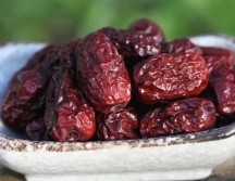 Se trata de los dátiles, originarios de Medio Oriente y el norte de África, que se destacan por su alto contenido de fibra e hidratos de carbono, según un informe del Ministerio de Agricultura, Pesca y Alimentación de España. Pixabay