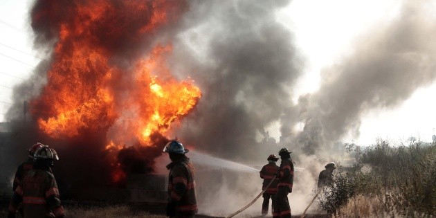 Explosi&oacute;n en un ducto de Pemex en Oaxaca deja a tres fallecidos y seis heridos