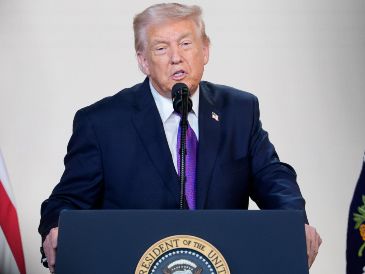 Irán condiciona la reducción del enriquecimiento de uranio a la retirada de las sanciones, mientras que Trump exige que Irán renuncie totalmente al enriquecimiento. EFE/A. Schwartz