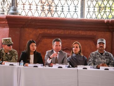 Pablo Lemus afirmó que el apoyo integral continuará hasta que Tequila recupere su desarrollo, turismo y actividad económica. CORTESÍA