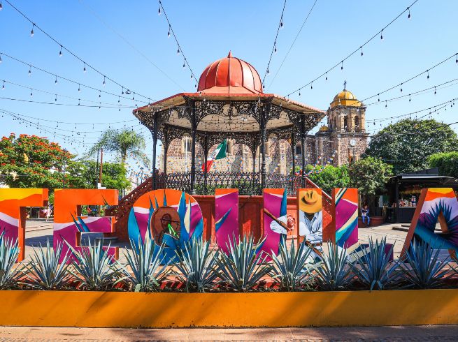 Para reactivar y fortalecer el municipio de Tequila, industriales de Jalisco solicitaron a la nueva alcaldesa, Lorena Marisol Rodríguez, garantizar certidumbre jurídica tanto en el ámbito legal como en materia de seguridad. EL INFORMADOR / ARCHIVO