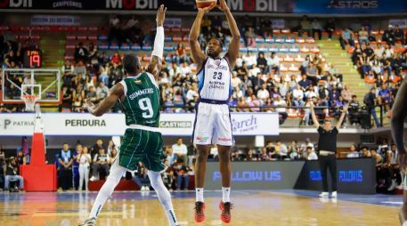 Este martes el basquetbol regresó a Guadalajara con el primer partido de los Astros de Jalisco este año en su casa. X/ @AstrosJalisco.