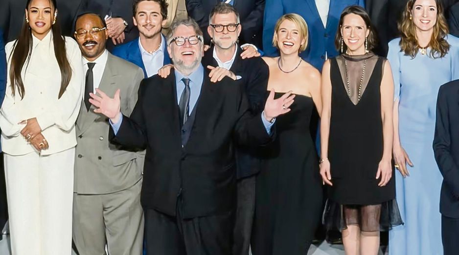 Guillermo del Toro fue una de las figuras destacadas durante el Almuerzo de los nominados al Oscar. ESPECIAL