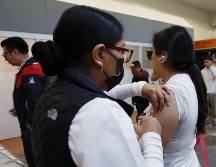 Se cuenta con 28 millones de dosis para aplicarse de inmediato. EFE/S. Gutiérrez