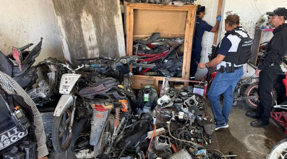 En la intervención en Lagos de Moreno se aseguraron 18 motocicletas, de las cuales, varias contaban con reporte de robo. ESPECIAL