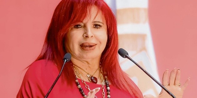 Morena: Layda Sansores acusa a Monreal de entrometido