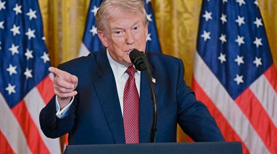 Donald Trump advirtió que los legisladores republicanos que votaron por esta medida podrían sufrir las consecuencias de su electorado en las intermedias. AFP