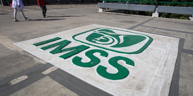 IMSS: &iquest;C&oacute;mo registrar a tu esposo o esposa si est&aacute;s asegurado?