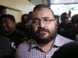 El exmandatario enfrenta un nuevo proceso penal que podría mantenerlo tras las rejas más allá del tiempo inicialmente previsto, complicando sus planes de reintegrarse a la vida pública. EFE / ARCHIVO