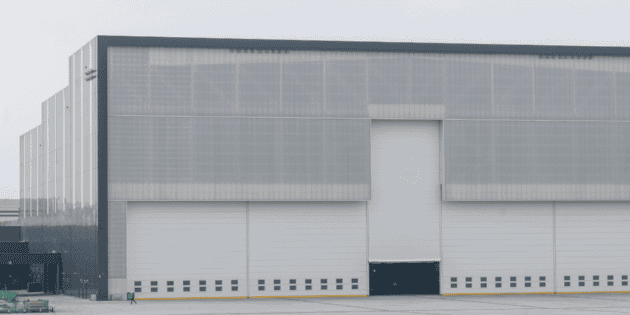 ICE compra un almac&eacute;n en Nueva York para detener migrantes