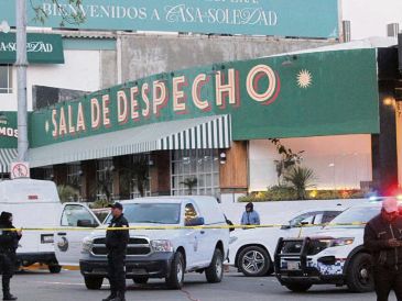 Primeras versiones indican una agresión dirigida contra los ocupantes de una camioneta Mercedes Benz. ESPECIAL