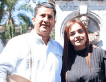 Fotografía compartida por la alcaldesa de Uruapan donde aparece junto a su fallecido esposo, Carlos Manzo. ESPECIAL/Facebook @Grecia Quiroz