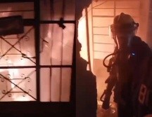 Hasta el momento, autoridades de Protección Civil y Bomberos desconocen las causas que originaron el incendio en la vivienda de Polanco. ESPECIAL / UEPCBJ
