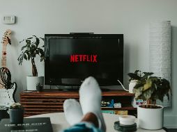 El domingo es el momento perfecto para desconectar del mundo y ver series en Netflix. UNSPLASH / M. SIVARAM