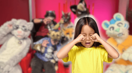 Según contó la madre en diálogo con la radio Somos el Norte, la adolescente fue interceptada por un grupo de tres o cuatro personas que comenzaron a olfatearla y perseguirla. X/@lamanianamoria