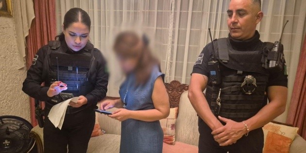 Polic&iacute;as tapat&iacute;os frustran extorsi&oacute;n telef&oacute;nica a profesora de CUCEI