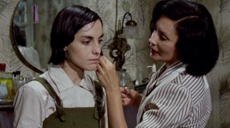 El castillo de la pureza, el impactante clásico de Arturo Ripstein basado en un caso real, puede verse gratis en YouTube y retrata el encierro extremo de una familia marcada por el fanatismo y la represión. ESPECIAL/ Prime Video.