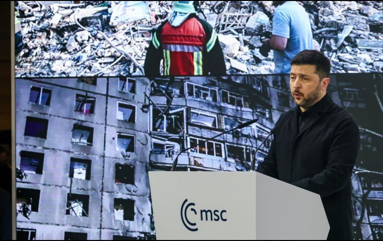 Zelenski dijo que ucranianos, rusos y estadounidenses hablarán en sus reuniones del martes y el miércoles en Ginebra de la posible declaración de una tregua energética. EFE/R. WITTEK