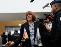 Esta septuagenaria se convirtió en un símbolo feminista mundial por haber decidido que el proceso judicial sobre sus violaciones, fuese a puerta abierta para que 