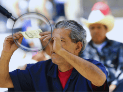Actualmente, cada año el banco central imparte capacitaciones en temas relacionados con la falsificación de moneda. ESPECIAL / CANVA