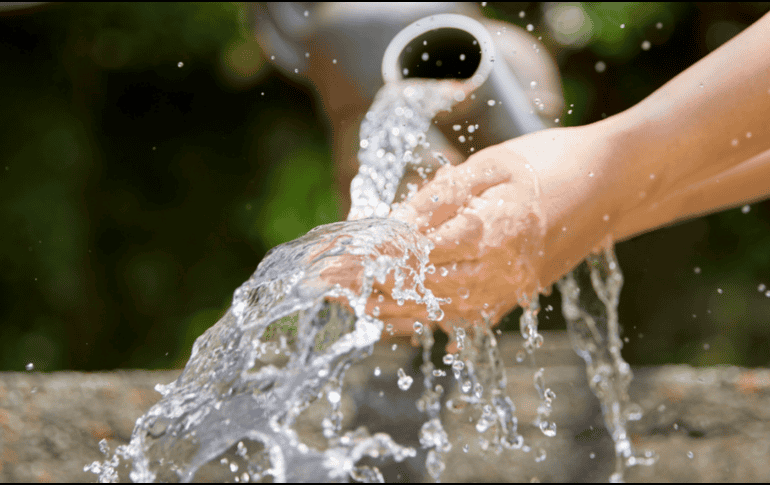 El banco señala que una mayor vigilancia y control estatal podría fortalecer la capacidad de respuesta ante contingencias como sequías, permitiendo redirigir volúmenes hacia regiones o usos prioritarios. CANVA