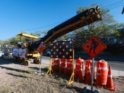 El Ayuntamiento invierte 6 millones de pesos en repavimentación, señalización y cruceros seguros para a peatones. X/GobTlajomulco