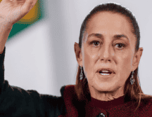 La Presidenta sostuvo que el ajuste no afectaría derechos laborales de base, pues respetaría las pensiones de trabajadores con contrato colectivo. EFE/I. Esquivel