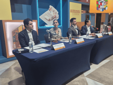 Este miércoles se inauguró la edición número 45 de Expo Mueble Internacional. EL INFORMADOR / J. VELAZCO