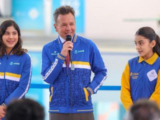 Pablo Lemus, Gobernador del Estado, indicó que la construcción del Polideportivo de Puerto Vallarta tiene la firme intención de facilitar a los deportistas una mejor preparación. EL INFORMADOR / A. Navarro