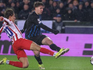 El Atlético de Madrid aumentó a cinco los partidos sin ganar en casa del Brujas. EFE/ O. MATTHYS.