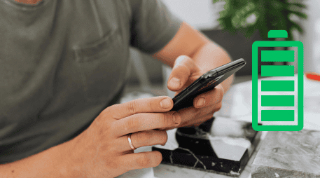 Este modelo de Samsung tiene funciones de Inteligencia aArtificial, como Circle to Search. CANVA