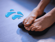 La hiperhidrosis afecta con frecuencia las palmas de las manos y las plantas de los pies, sin descartar alguna otra parte del cuerpo. ESPECIAL / CANVA