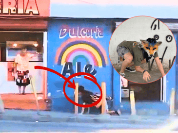 La acción fue observada por una mujer que se encontraba en un negocio cercano. X/@TuTiaSandra