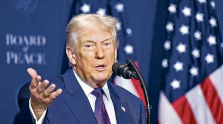 El presidente presumió las primeras acciones de la Junta de la Paz. EFE