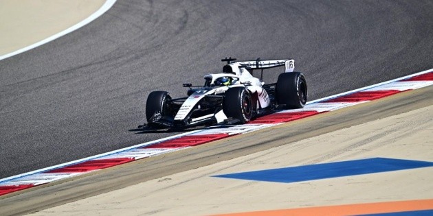 Checo P&eacute;rez finaliza pretemporada de F1 en Bahrein; &iquest;c&oacute;mo le fue HOY?