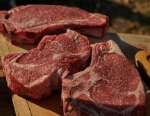 Estos son algunos beneficios de la carne de res dentro de la alimentación. UNSPLASH / C. CAVAL